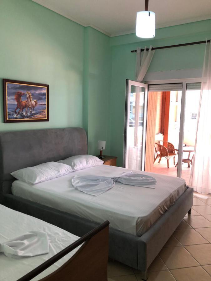 Lungomare Apartment Влёра Экстерьер фото