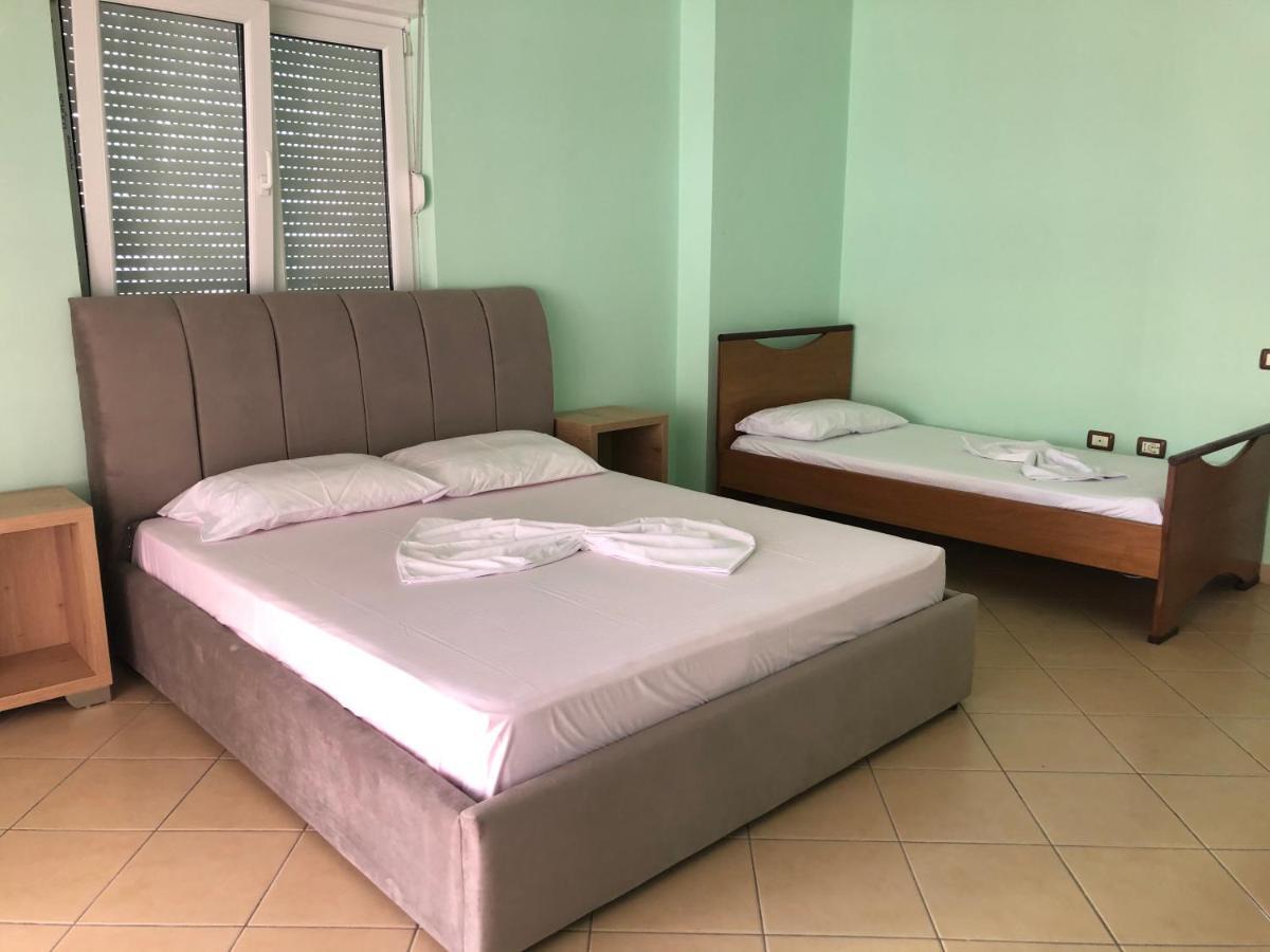Lungomare Apartment Влёра Экстерьер фото